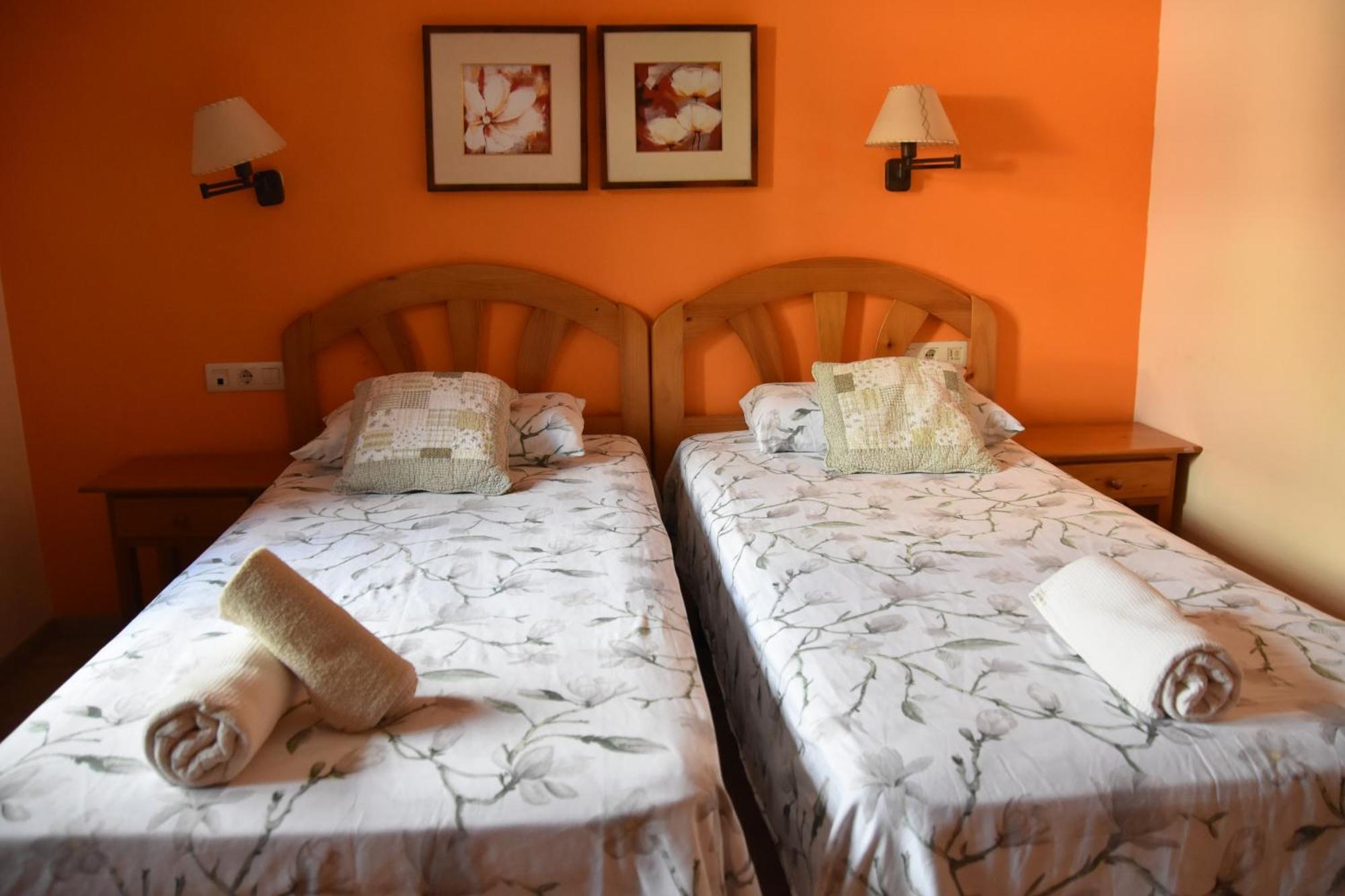 Hostal Cal Batista Bagá Екстериор снимка